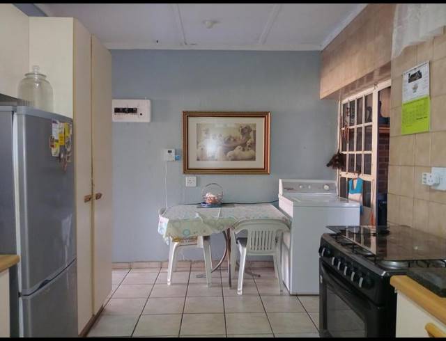 3 BEDROOM HOUSE FOR SALE IN VANDERBIJLPARK SW 1